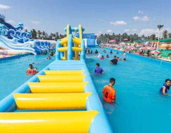 Family Fun in the Sun: Exploring Atlantis Aquaventure Water Park with Kids