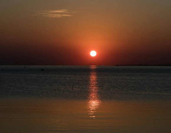 Evening Musandam Dibba Cruise: A Hidden Sunset Gem 