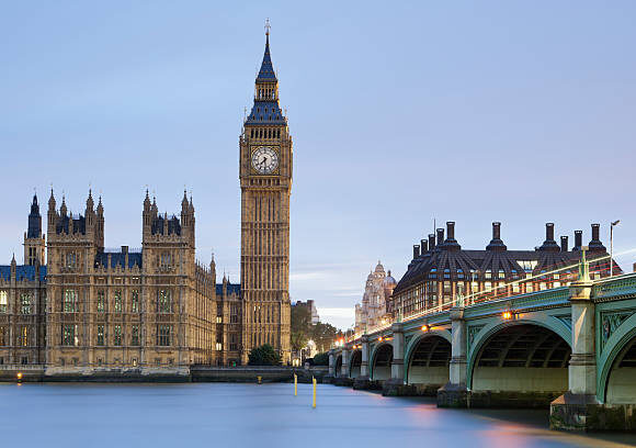 How to Apply for a UK Family or Friend Visit Visa from the UAE 