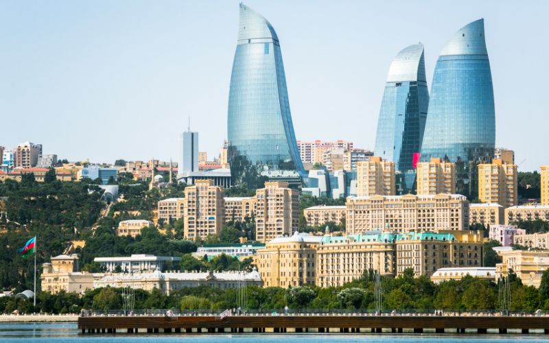 4 Days in Baku