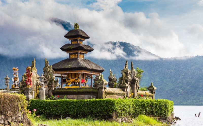 Holiday in the Beautiful Bali City